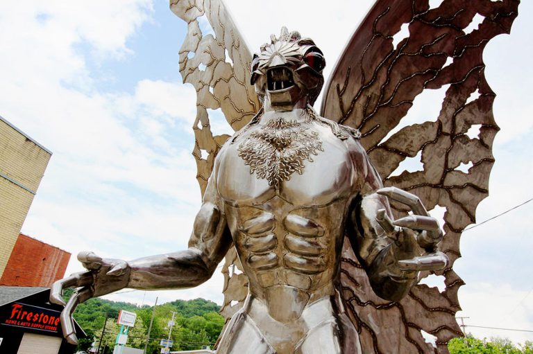 Photo of mothman statue